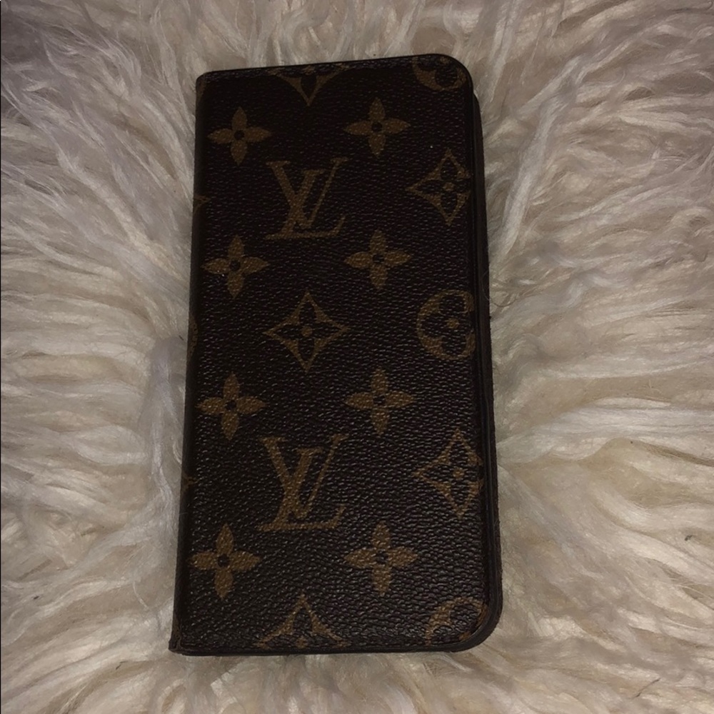 Louis Vuitton Portfolio Case